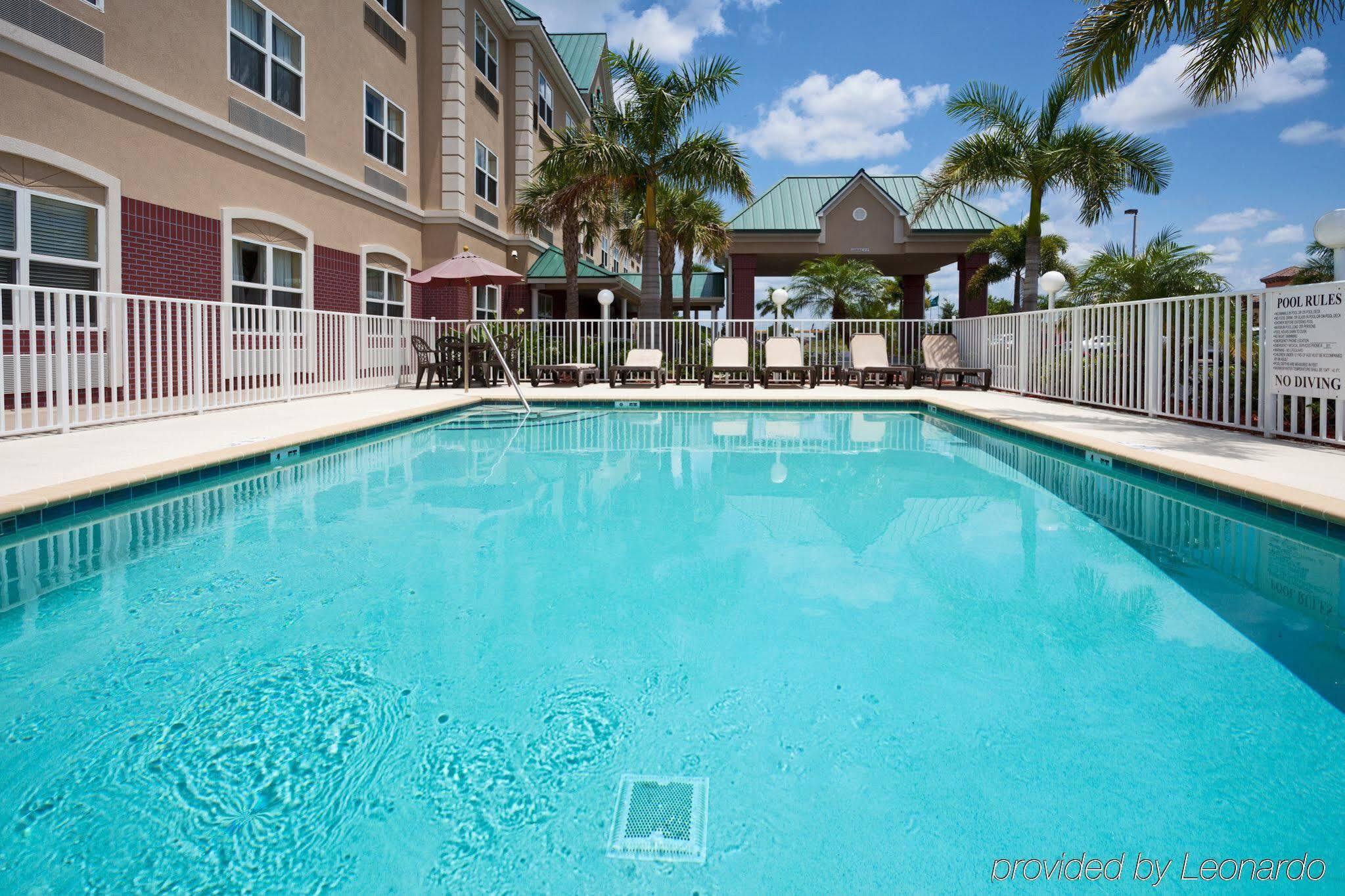 Country Inn & Suites By Radisson, Bradenton-Lakewood-Ranch, Fl Luaran gambar